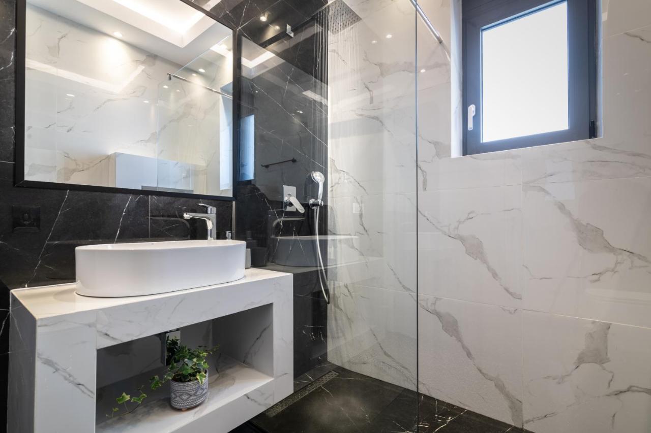 Solis Ortus Villa! Каламакион